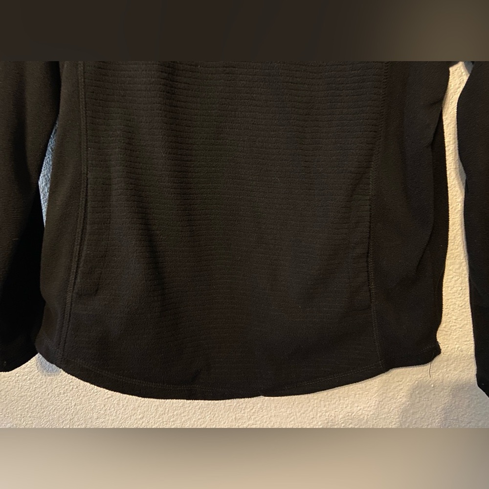 St. John’s Bay Black 1/4 Zip Pullover With Pockets  Size Small Petite - Picture 9 of 9